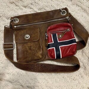 Roots Purse UK Flag Tribe Leather Village Crossbody Messenger Bag Made In Canada
